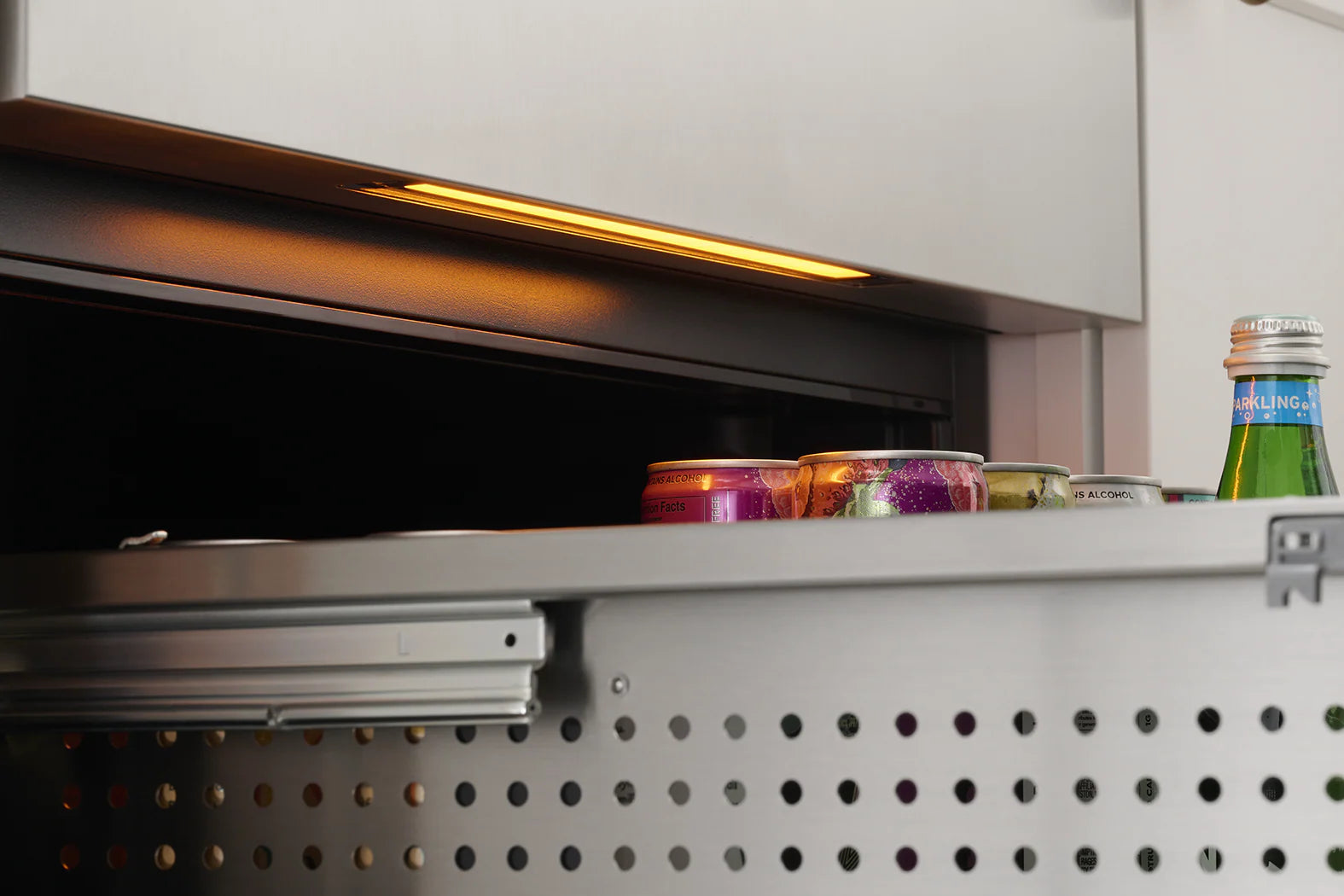 Presrv Dual Zone Outdoor 24-In Built-In Drawer Refrigerator ( Stainless Steel )